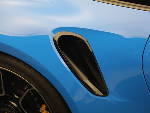 Used 2022 Porsche 911 Turbo S image 22