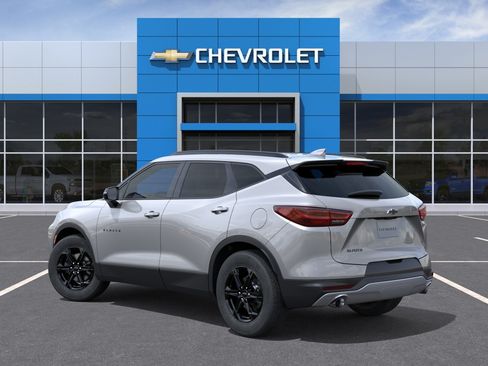 New 2026 Chevrolet Blazer LT w/ Sound & Technology Package FWD image 3