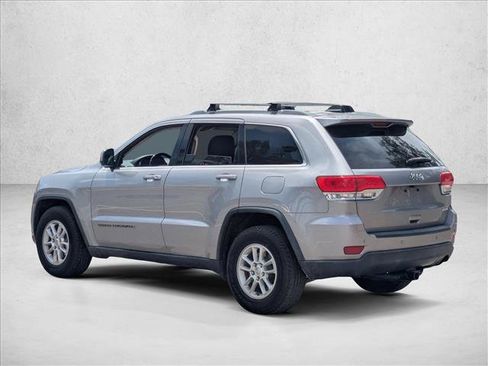 Used 2018 Jeep Grand Cherokee Laredo RWD image 6