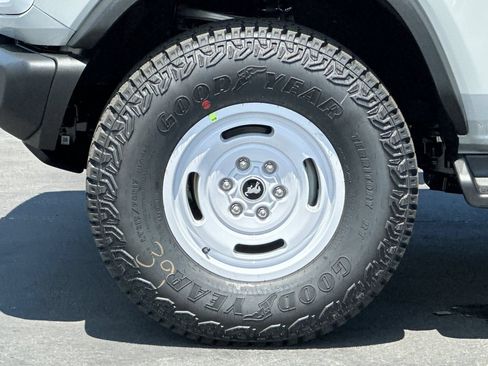 New 2026 Ford Bronco Heritage Edition AWD/4WD image 26