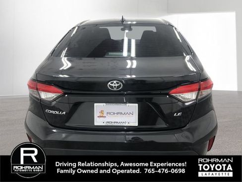 Used 2020 Toyota Corolla LE image 5