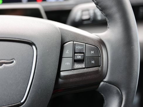 Used 2022 Ford Mustang Mach-E Premium image 36