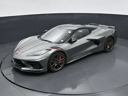 Used 2023 Chevrolet Corvette Stingray Premium Conv w/ Z51 Performance Package RWD image 33