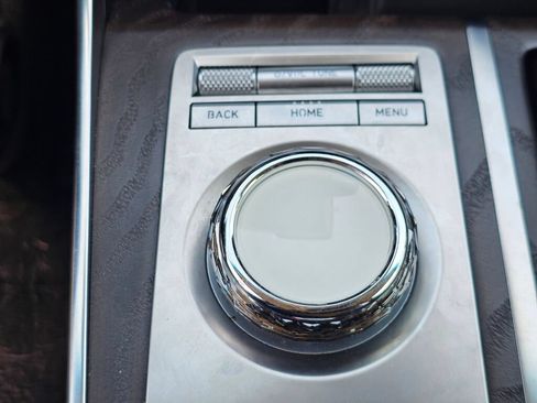 Used 2024 Genesis GV80 2.5T AWD/4WD image 34