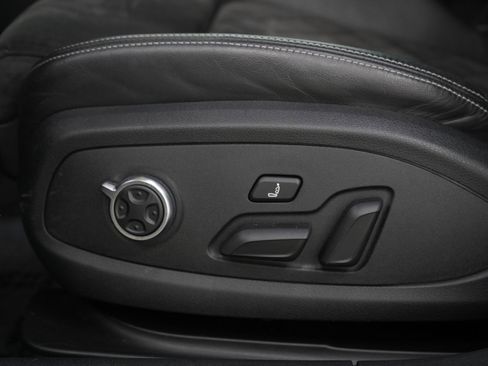 Used 2018 Audi S4 Premium Plus w/ Navigation Package image 28