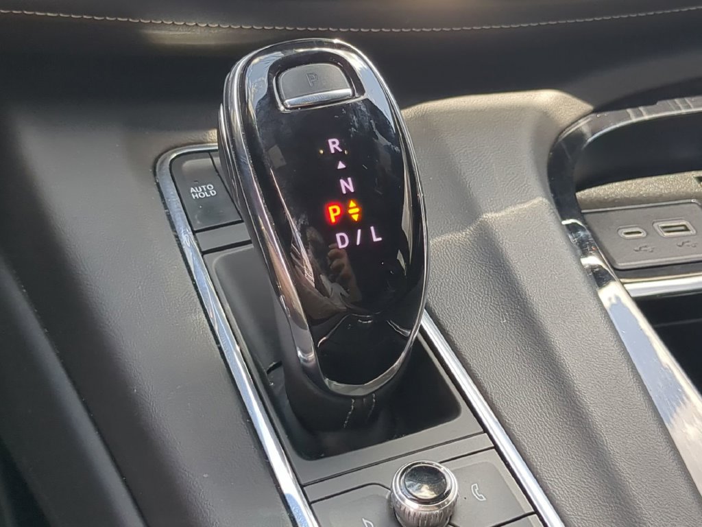 Used 2023 Cadillac Escalade Sport AWD/4WD image 30