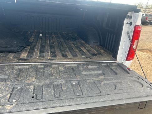 Used 2023 Ford F150 XLT w/ Equipment Group 302A High image 12