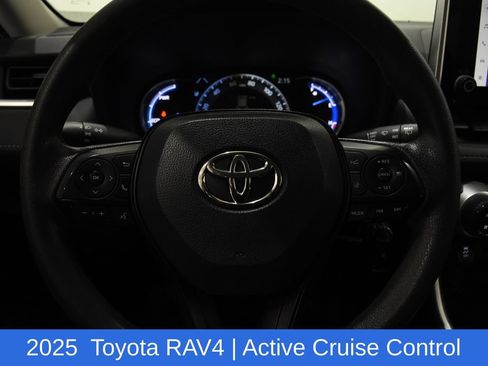 Used 2025 Toyota RAV4 LE AWD/4WD image 12