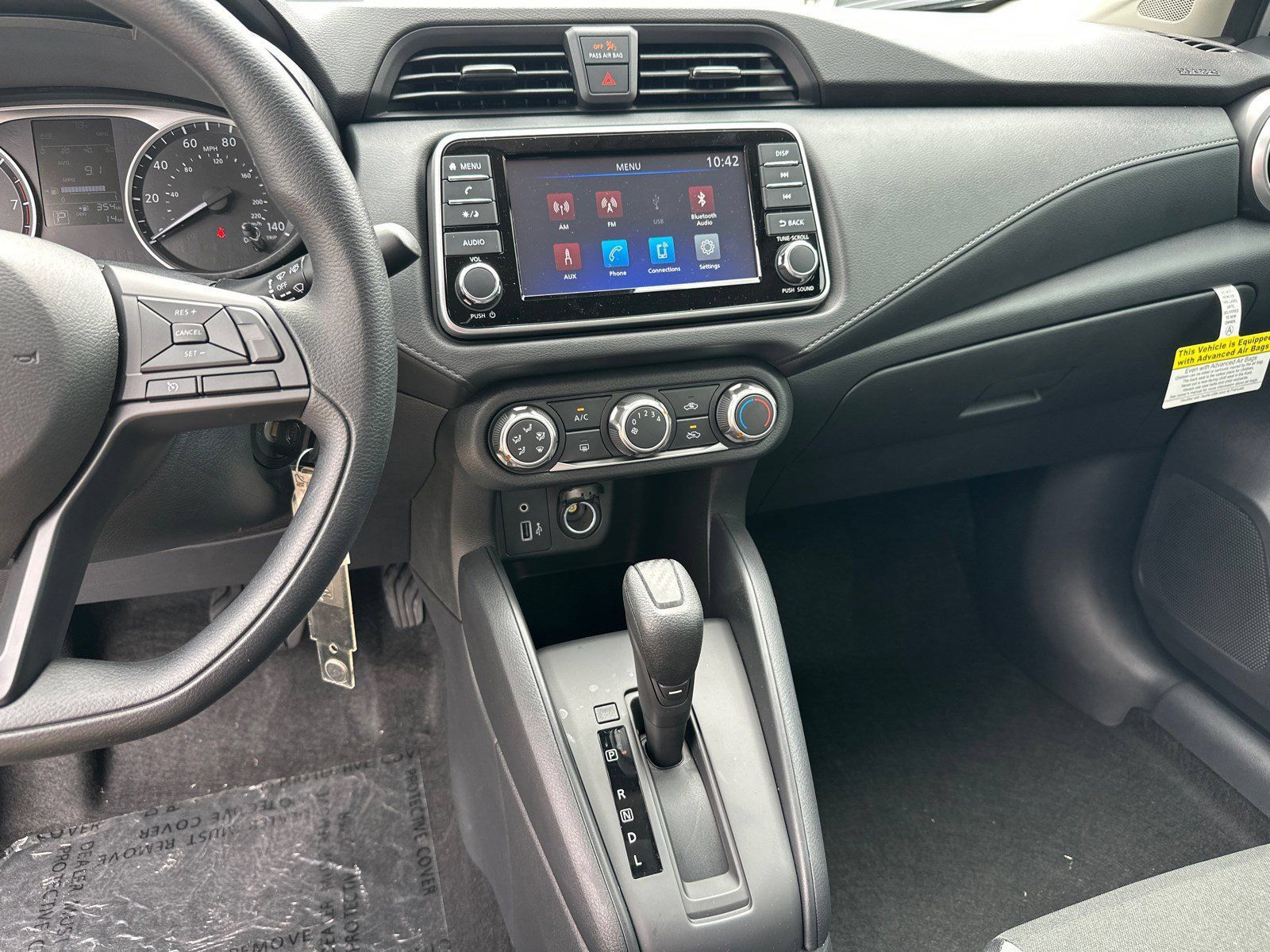 Used 2025 Nissan Versa S w/ S Plus Package FWD image 28