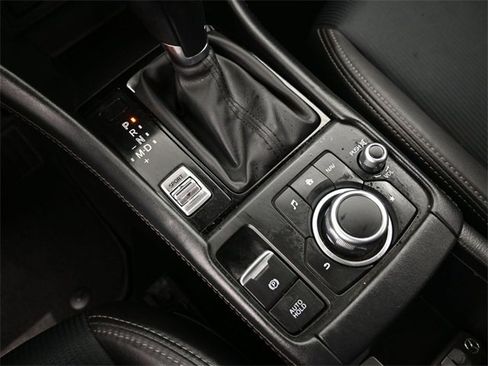 Used 2019 MAZDA CX-3 Touring w/ Preferred Equipment Package image 15