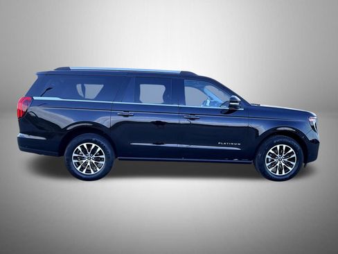 Used 2025 Ford Expedition Max Platinum image 4