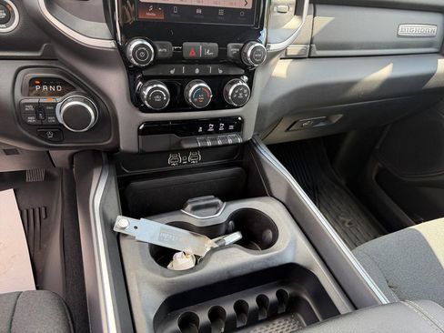 Used 2025 RAM 1500 Big Horn AWD/4WD image 15