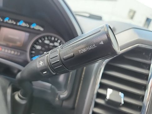 Used 2017 Ford F250 XLT AWD/4WD image 15