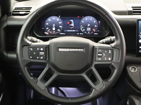 Used 2025 Land Rover Defender 130 X-Dynamic SE AWD/4WD image 14