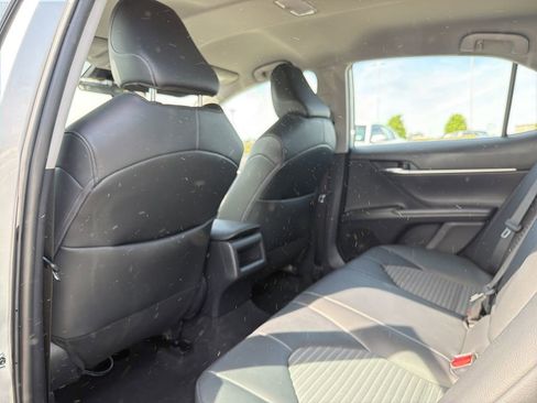 Used 2024 Toyota Camry SE FWD image 12
