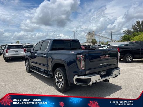 Used 2023 GMC Sierra 1500 SLT w/ SLT Premium Plus Package AWD/4WD image 5