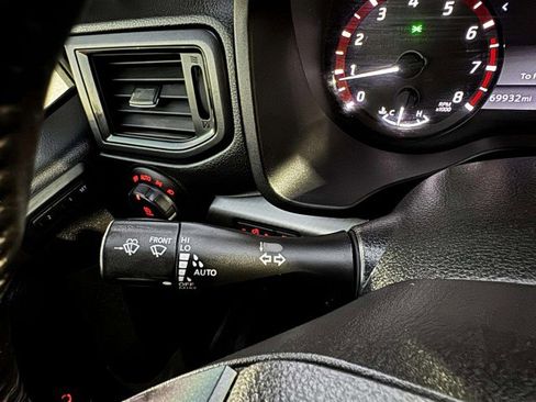 Used 2021 Nissan Titan PRO-4X w/ Pro-4x Convenience Package image 24