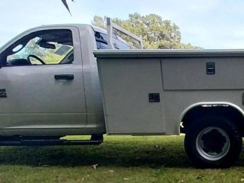 Used 2018 RAM 3500 Tradesman w/ Power & Remote Entry Group image 2