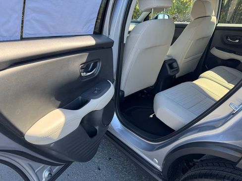 New 2026 Honda HR-V LX image 8