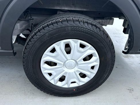 Used 2023 Ford E-Transit Low Roof RWD image 20