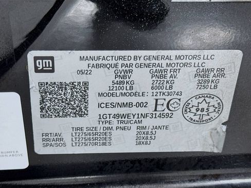Used 2022 GMC Sierra 3500 Denali w/ Denali Black Diamond Edition AWD/4WD image 48