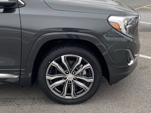 Used 2019 GMC Terrain Denali w/ Advanced Safety Package image 9