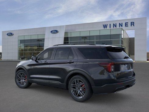 New 2026 Ford Explorer ST-Line w/ ST-Line Street Pack AWD/4WD image 4