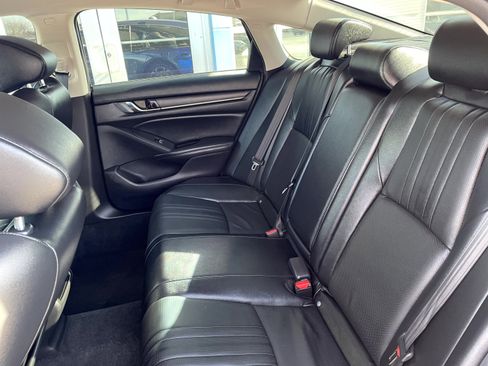 Used 2022 Honda Accord Sport Special Edition image 10