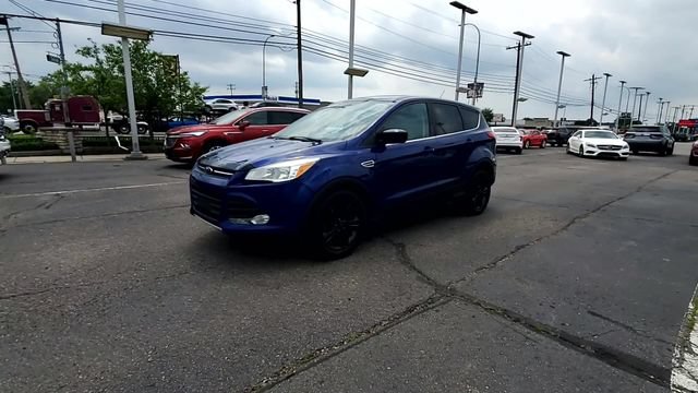 Used 2015 Ford Escape SE FWD image 4