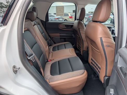 New 2026 Ford Bronco Sport Outer Banks AWD/4WD image 20