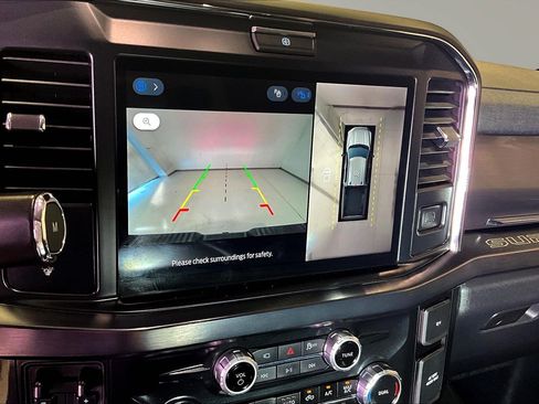 Used 2025 Ford F250 Lariat AWD/4WD image 16