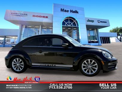 Used 2019 Volkswagen Beetle 2.0T SE