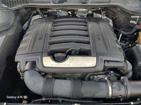 Used 2011 Porsche Cayenne AWD/4WD image 24