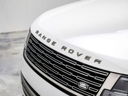 Used 2023 Land Rover Range Rover SE AWD/4WD image 31