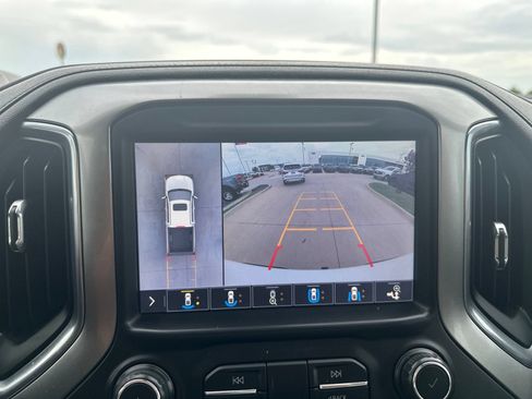 Used 2019 Chevrolet Silverado 1500 LTZ AWD/4WD image 24