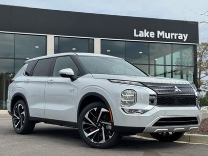 New 2025 Mitsubishi Outlander 4WD Plug-In Hybrid