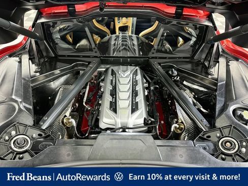 Used 2022 Chevrolet Corvette Stingray Preferred Cpe w/ Z51 Performance Package RWD image 32