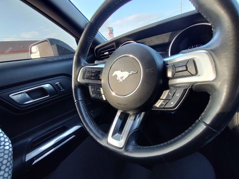 Used 2018 Ford Mustang GT image 33