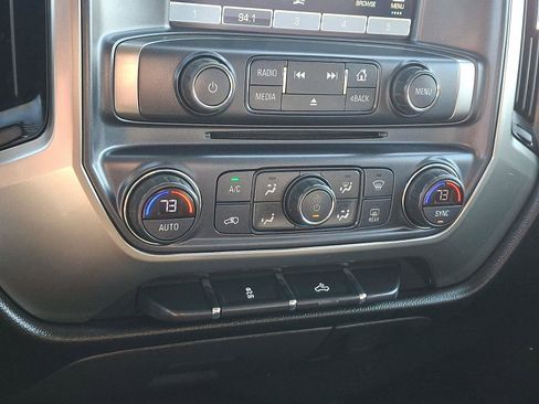 Used 2018 Chevrolet Silverado 1500 LT w/ LT Eassist Package image 15