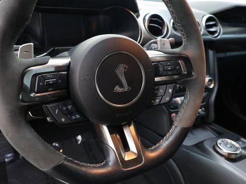 Used 2021 Ford Mustang Shelby GT500 w/ Technology Package image 89