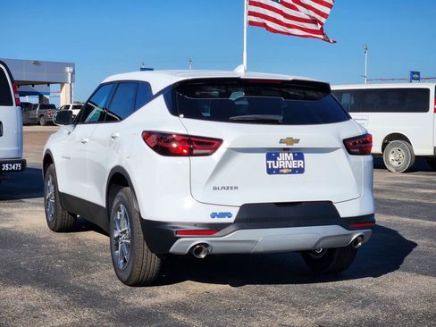 New 2026 Chevrolet Blazer LT image 5