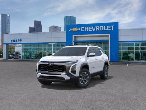 New 2026 Chevrolet Equinox ACTIV w/ Convenience Package III FWD image 32