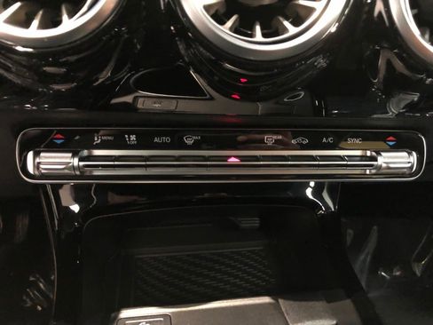 New 2025 Mercedes-Benz CLA 250 4MATIC image 25