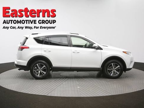 Used 2018 Toyota RAV4 XLE AWD/4WD image 47