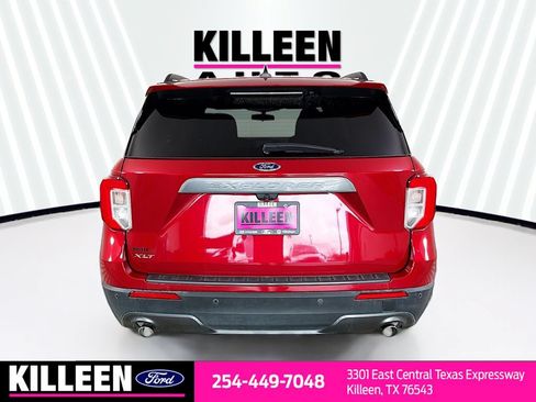 Used 2023 Ford Explorer XLT w/ Equipment Group 202A RWD image 7