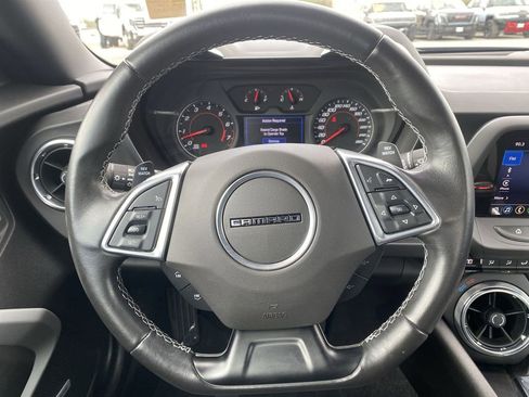 Used 2021 Chevrolet Camaro LT w/ Technology Package image 11