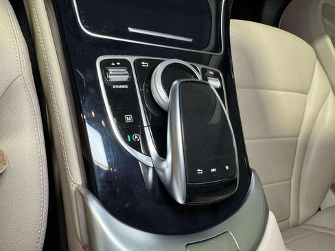 Used 2017 Mercedes-Benz GLC 300 4MATIC image 12