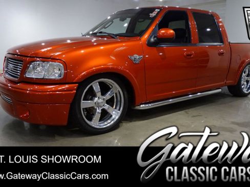 Used 2003 Ford F150 Harley-Davidson image 1