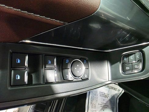 Used 2021 Ford F150 Lariat w/ Equipment Group 502A High image 19