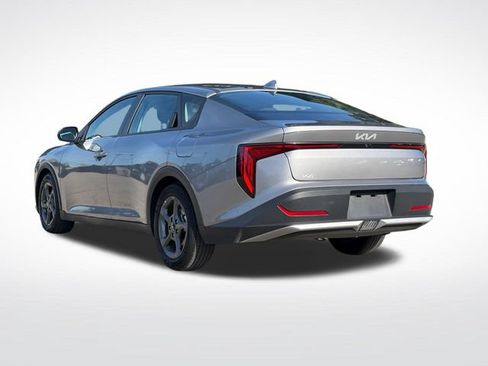 Certified 2025 Kia K4 FWD image 18
